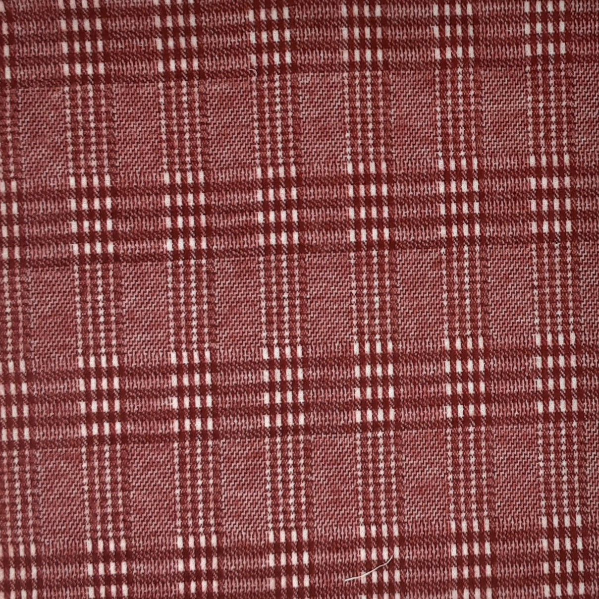 BURGUNDY/WHITE KNT4005 BRUSHED DOOBLE KNIT JACQUARD (WOOL LIKE)